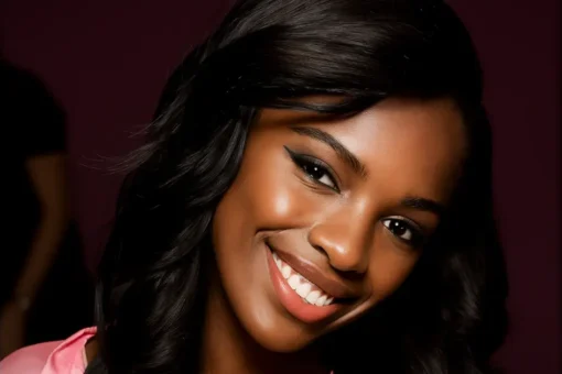 Leomie Anderson Makes History as First Black British Victoria’s Secret Angel Leomie Anderson Makes History as First Black British Victoria’s Secret Angel